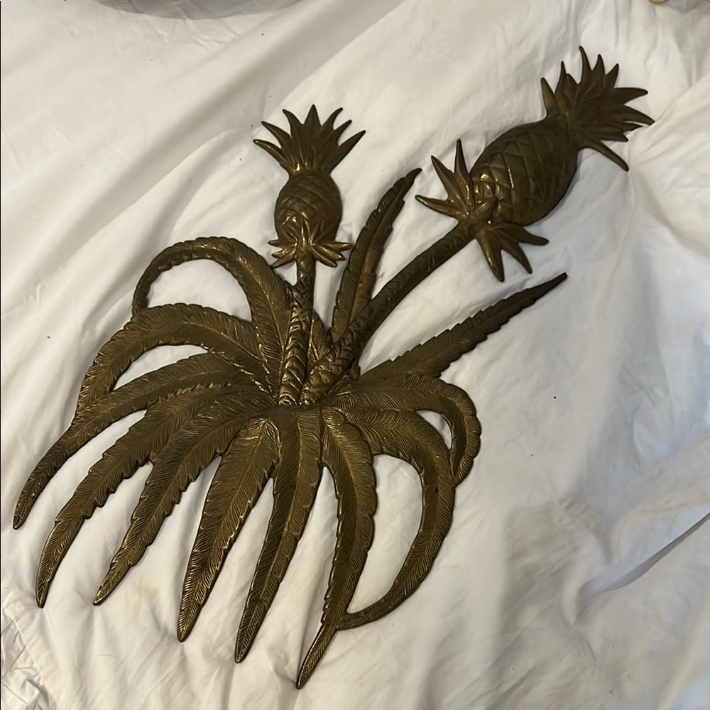 Vintage Brass Gold Pineapple Wall Decor